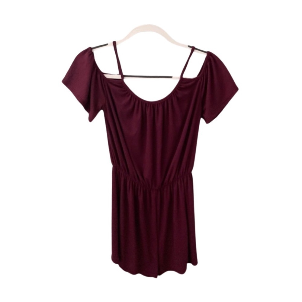 One Clothing Cold Shoulder Romper Size S